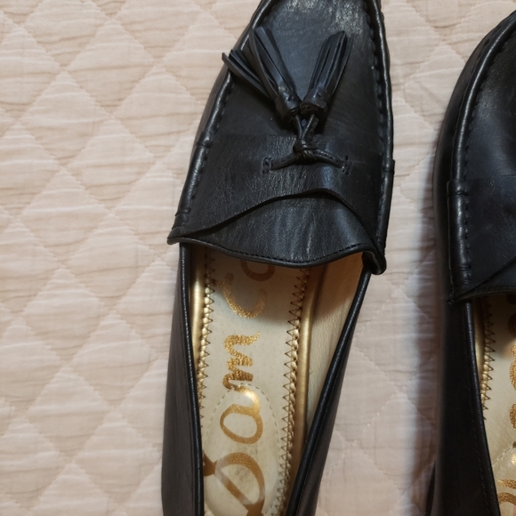 Shoes - Picture 4 of 4